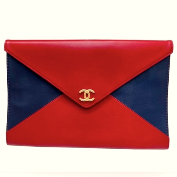 Chanel Bicolor Lambskin Clutch Bag - Picture 16 of 16